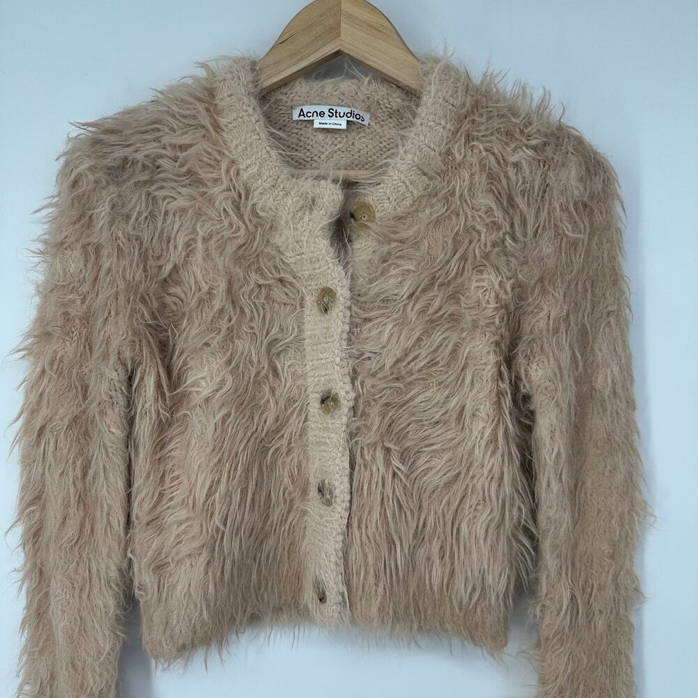 ACNE STUDIOS Kradi Textured Cardigan Faux Fur Chunky Knit Cropped Sweater Tan - Picture 6 of 16